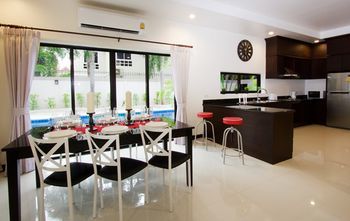 Vila Siam Pool Pattaya