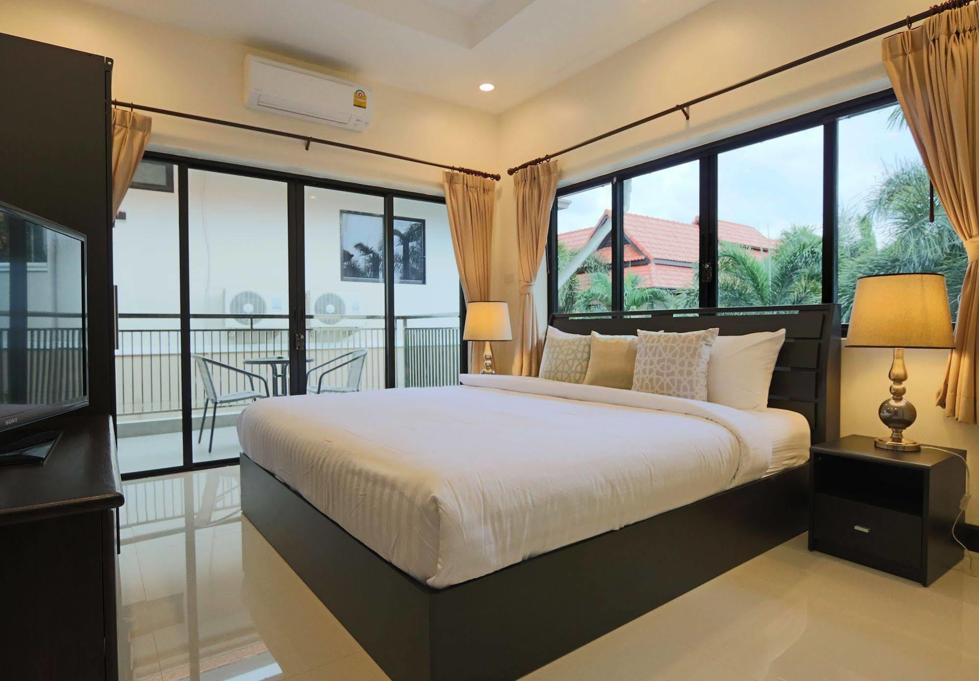 Siam Pool Villa